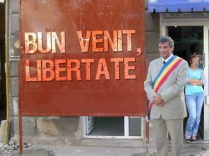Marcel Vela, bun venit, libertate