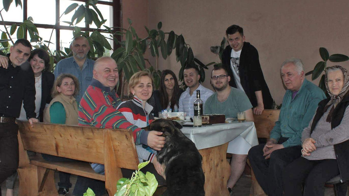 Marius Damian si familia