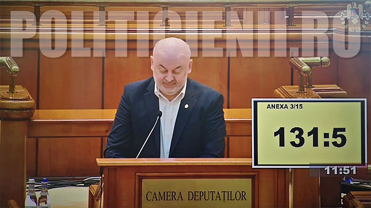 Deputatul Marius Damian la tribuna parlamentului