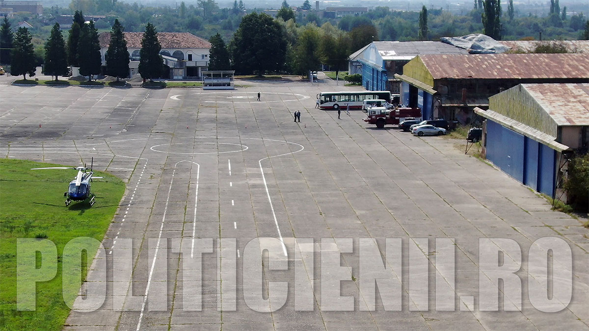 Aeroportul din Caransebes, "cuibusor de nebunii"