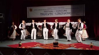 Traditii carasene - Dansuri