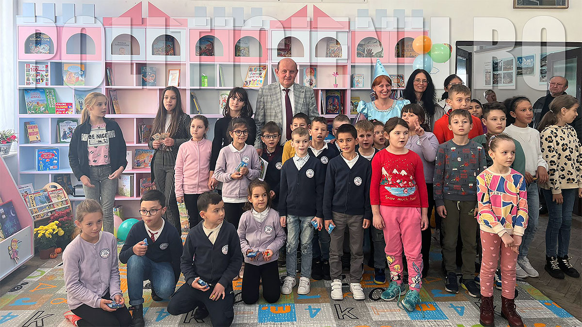Luca Malaiescu la inaugurarea Biblioteca copiilor