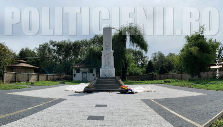 Monumentul eroilor, Otelu Rosu
