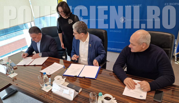 Directorul Gheorghe Filipescu, presedintele Romeo Dunca si ministrul Ioan Bolos