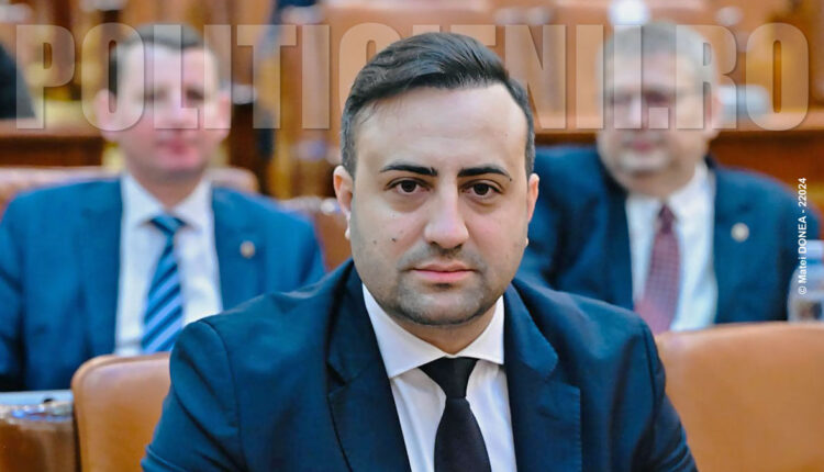 Deputatul Dumitru Rujan in parlament