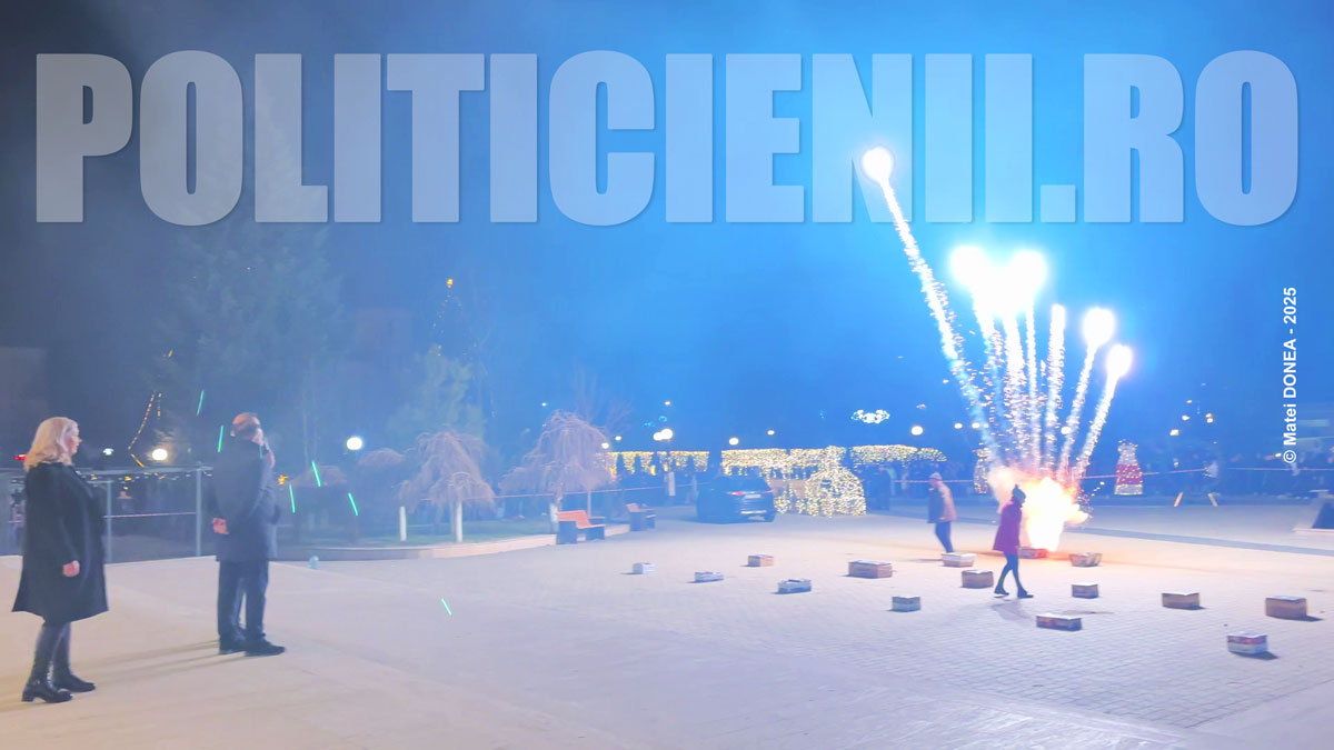 Foc de artificii in Otelu Rosu
