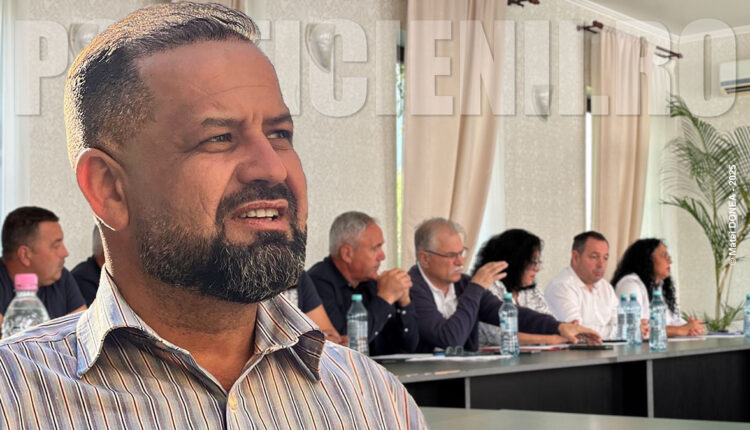 Primarul Goja si consilierii din Otelu Rosu