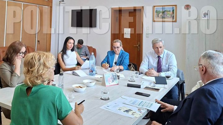Deputatul PNL Marcel Vela - Comisia de Dezvoltare Durabila, plen COSAC Deputatul PNL Marcel Vela - Comisia de Dezvoltare Durabila, plen COSAC